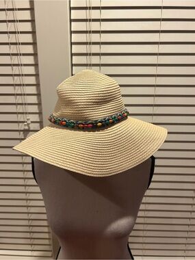 Jacobson Hat cream & tan straw hat with colorful beaded band